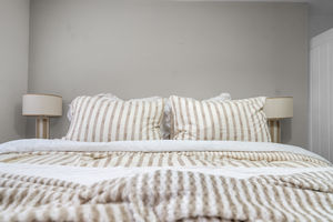 Photo 30- click for photo gallery